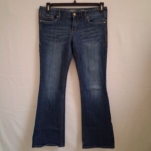 Express Women’s Blue Denim Bootcut Jeans Size 6S Mid Rise Classic Wash